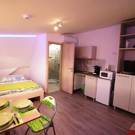 Apartman Sailing 블로톤퓌레드