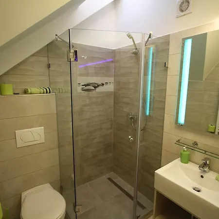 Apartman Sailing 아파트 블로톤퓌레드