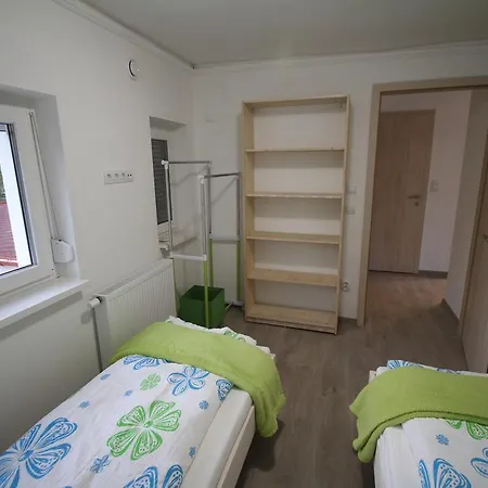 아파트 Apartman Sailing 블로톤퓌레드