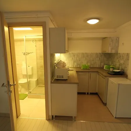 Apartman Sailing 아파트 *