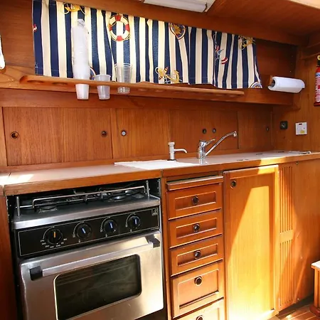 Apartman Sailing * 블로톤퓌레드